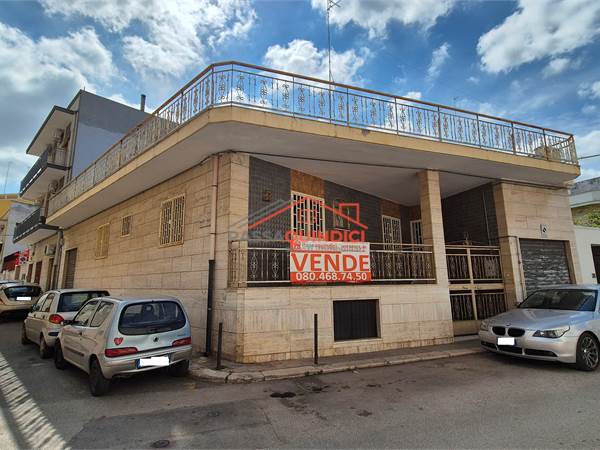 Casa singola in Vendita a Triggiano (BA) 